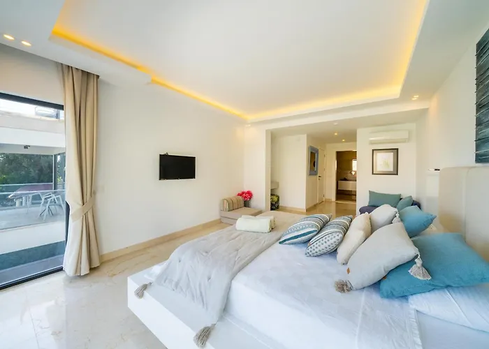 Arden Ege Kalkan Villa *