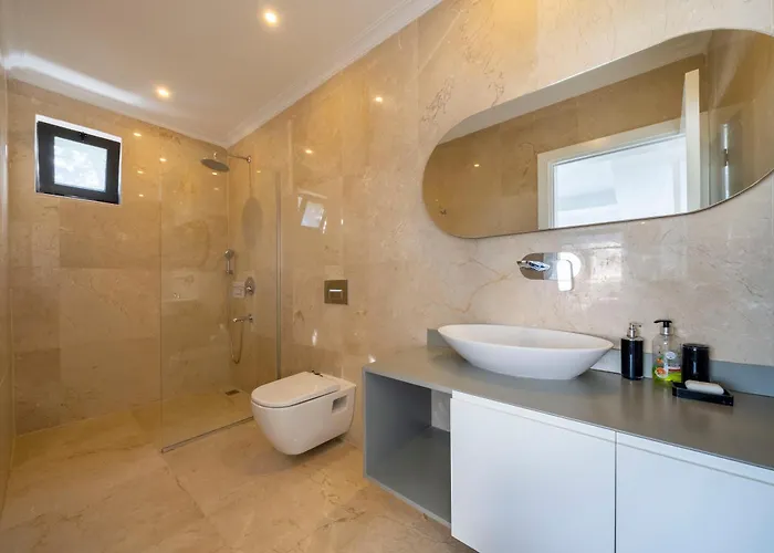 Arden Ege Kalkan * Kaş