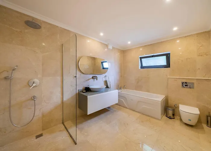 Arden Ege Kalkan * Kaş