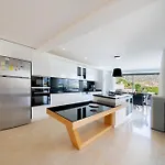 Arden Ege Kalkan *