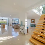 Arden Ege Kalkan *